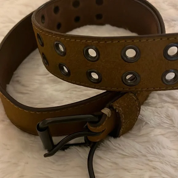 Linea Pelle Genuine Women’s Brown Leather Belt Size Medium NWT Nola Dark Brown Leather Waist Belt with Gold Hardware  main image 2
